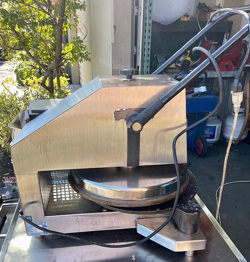 Used Somerset SDP-747 Commercial Mold Dough Press 120V - Used by Somerset