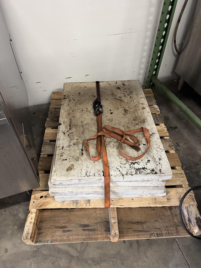 Refurbished Blodgett 961 Doublestack LP pizza oven comes with seasoned stones. Can be converted for an additional fee