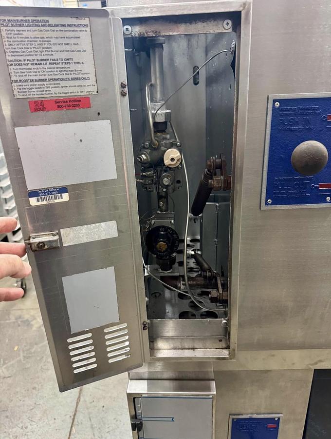 Refurbished Bakers Pride Y-602BL Super Deck Floor Model Double Pizza Deck Oven - Natural Gas *Reconditioned*