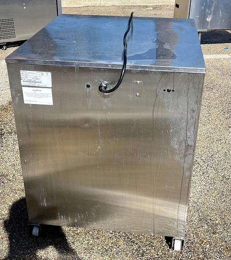 Used Alto-Shaam 750-S Holding Cabinet - Mobile Holds 10 Food Pans, 120V