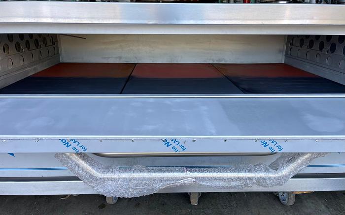 Used BakersPride Y602 double stacked 6 pie pizza oven