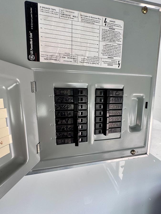 2016 Ford gas 2108 original miles 28’ food truck used only 7 times