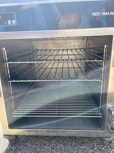 Used Alto-Shaam 750-S Holding Cabinet - Mobile Holds 10 Food Pans, 120V