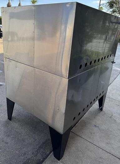 Refurbished BAKER PRIDE 352 RECONDITIONED 57" GAS PIZZA DECK OVENS 300°-650°F 140,000 BTU