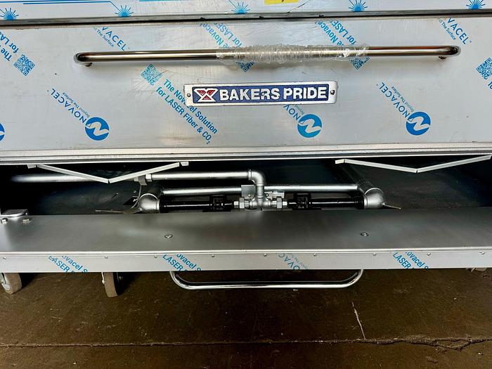 Refurbished Bakerspride Y602 reconditioned Doublestack 6 pie pizza oven