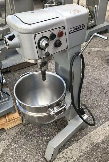 Used Hobart 30 Qt. Mixer Model D-300 208 Volt 3 Phase Used