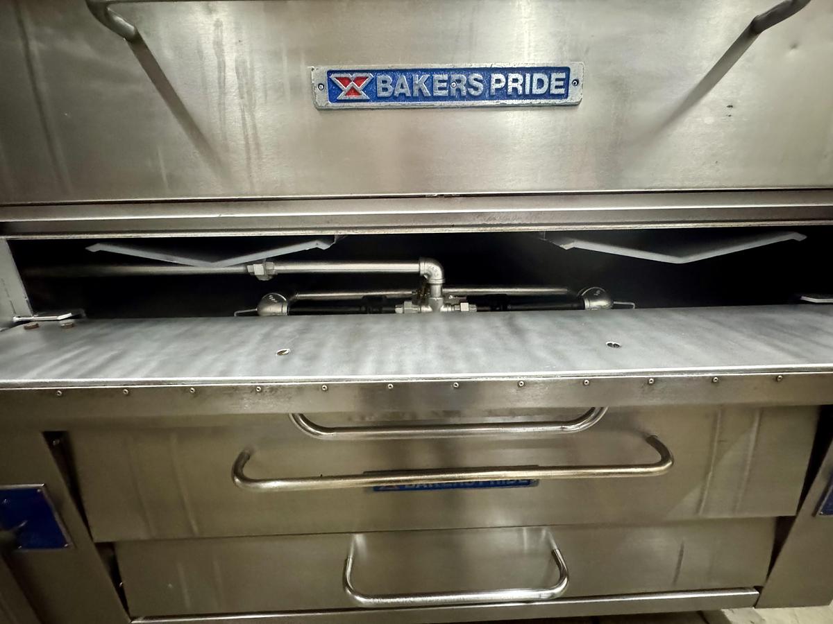 Refurbished 2004 Bakers Pride Y602