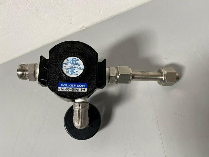Used Wilkerson R16-03-GN0A Regulator w/ Pressure Regulator & 1/2" & 3/4" Fitting