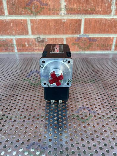 Used Moog  G403-2029A  G400 Series Brushless Servo Motor