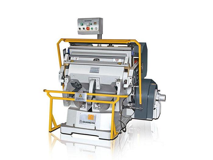 Výsekové příklopové stroje ML