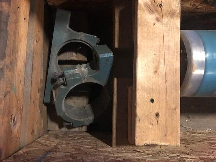 Used BOWED ROLL 6" (152MM) DIA  X 118" (3.0M)  FACE  MOUNT HOPE