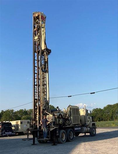 Used 2000 Ingersoll-Rand T3W Drill Rig