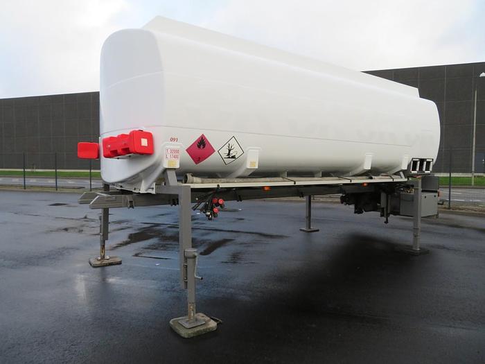 God 2009 HMK Bilcon 23.800 L Tank 4 Rum