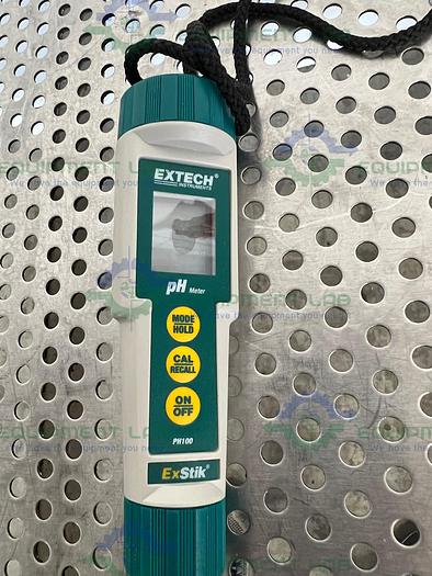 Used Extech  PH100 Exstik Waterproof Pocket pH Tester