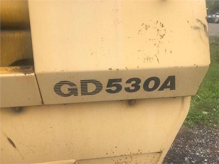 Used 2001 KOMATSU GD530A