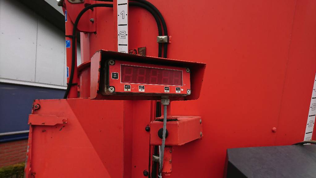 Gebruikt 2005 Kuhn EuroMix 1670