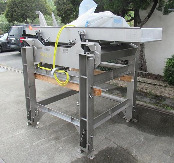 Used Feeder, Vibratory, 36" X 86", S/st, HeinzenFeeder, Vibratory, 36" X 86", S/st, Heinzen #C742295