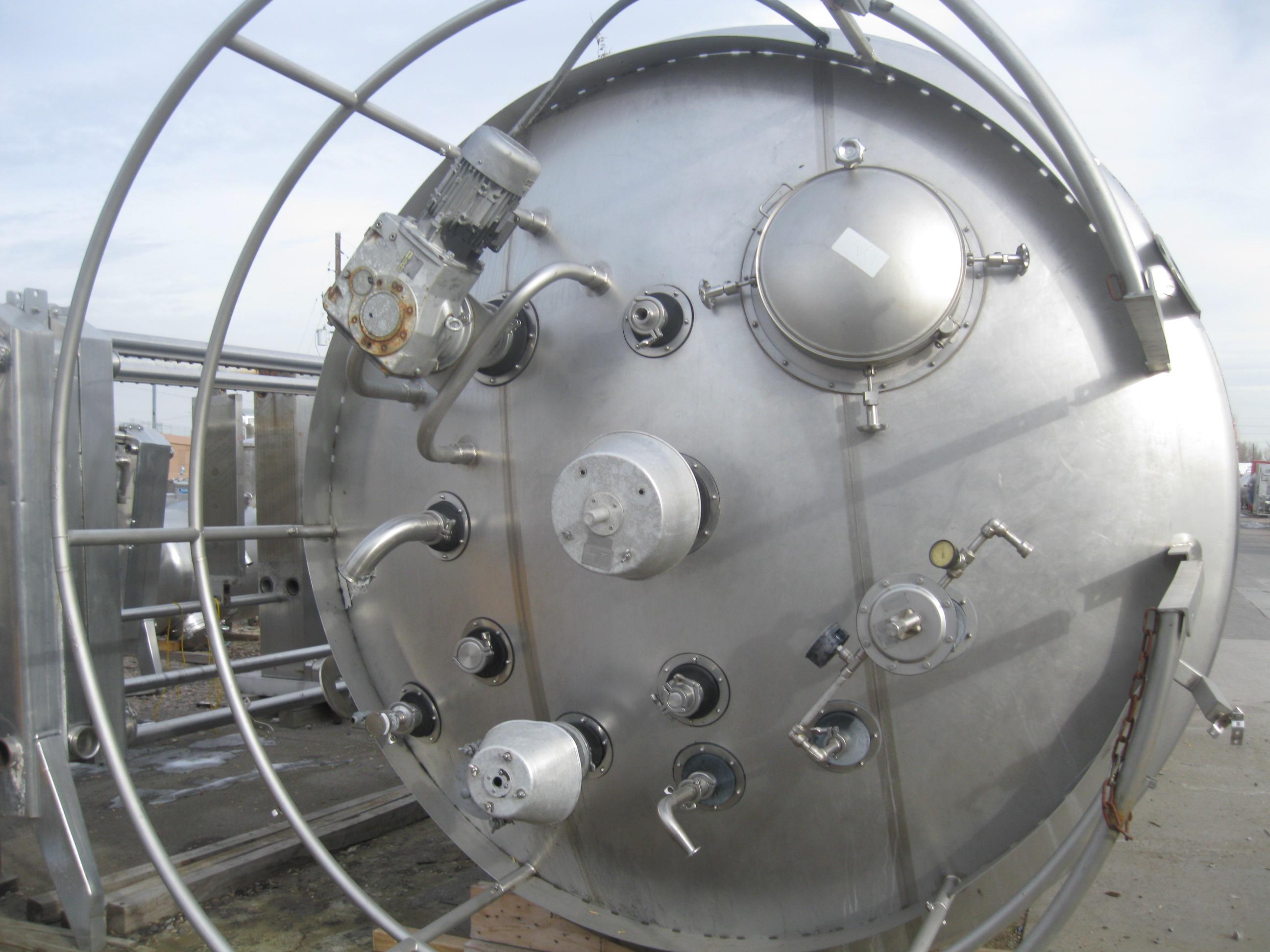 Usado 10,000 GALLON STORAGE SILO