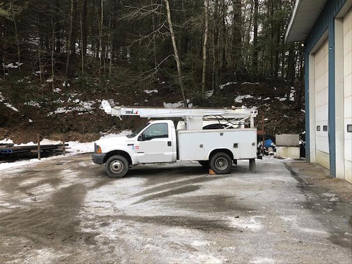 Used 1988 Smeal 5T Pump Hoist Truck