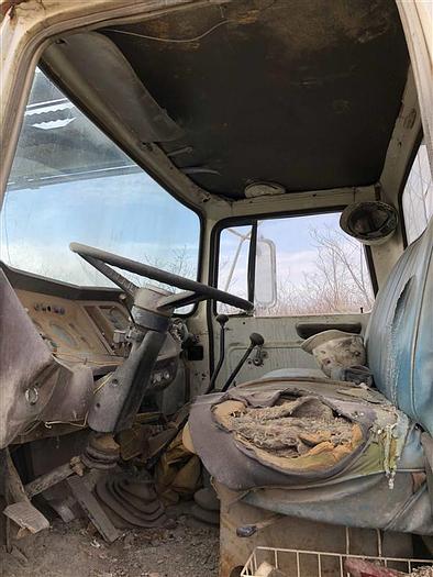 Used 1981 Chicago Pneumatic T650 Drill Rig