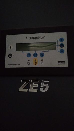 Usado Compressor de ar ATLAS COPCO ZE 5