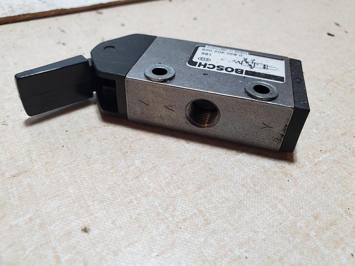 Used (Lot of 2) Bosch 0820402005 Manual Pneumatic Valve (BRA3)