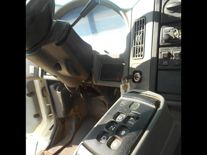 Used 2007 International 7600