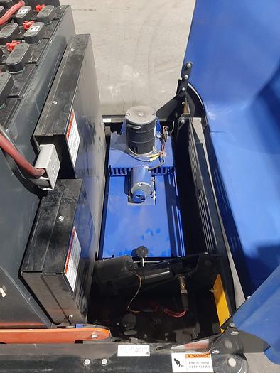 Used American Lincoln        SC7730 46” Sweeper/Scrubber