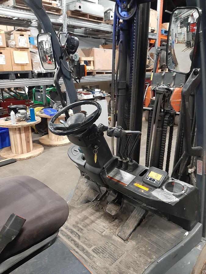 Used 2012 TOYOTA 8FGCU25 – 5000 lb. Forklift