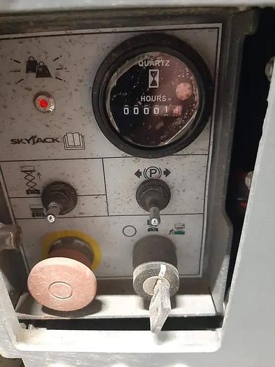 2021 Skyjack SJ3013 Scissor Lift