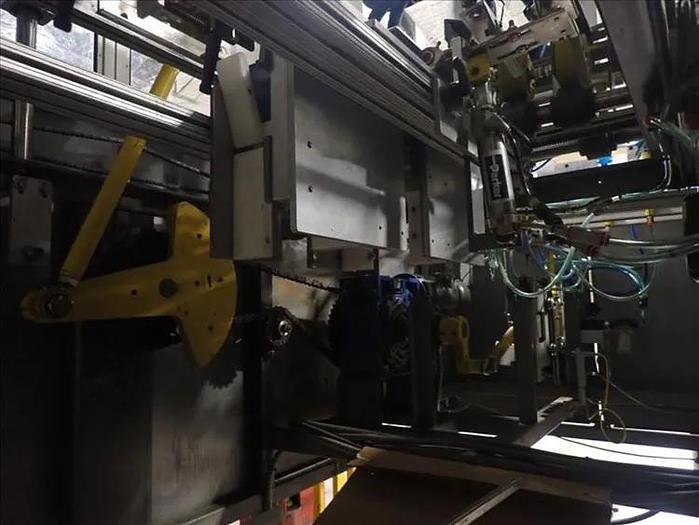 Used 2011 Eagle VASSOYO ATF4-009 Mechanical Tray Erector