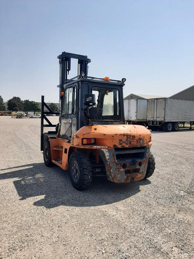 Used 2017 Heli CPCD70 – 15500 lb. Pneumatic Forklift