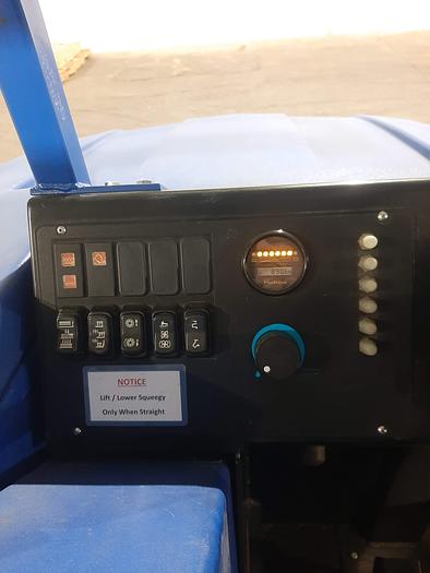 Used American Lincoln        SC7730 46” Sweeper/Scrubber