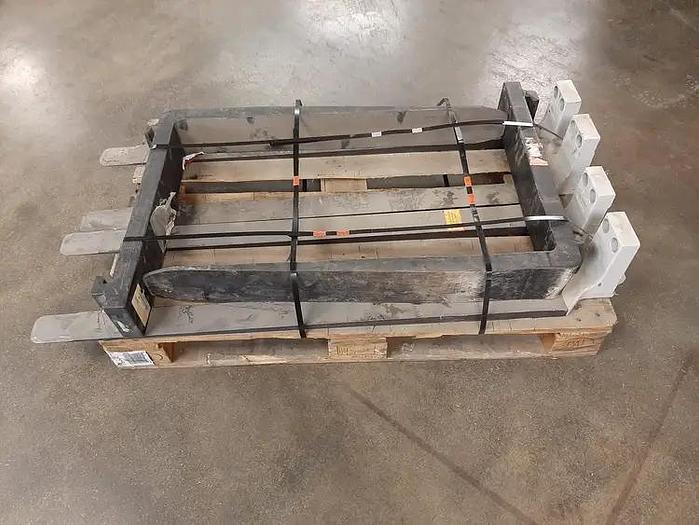 Cascade Forklift Forks - Brand new surplus!