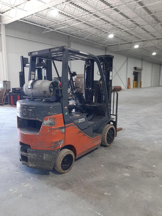 Used 2020 TOYOTA 8FGCU25 – 5000 lb. Forklift