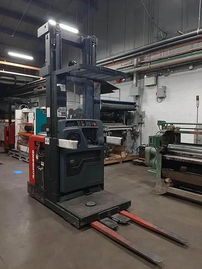 Used 2008 Raymond 560 OPC30TT Order Pickers