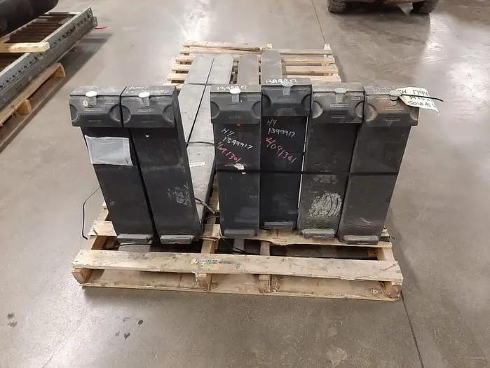 Cascade Forklift Forks - Brand new surplus!