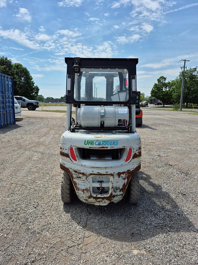 Used 2022 UNICARRIERS MP1F2A25LV - 5000 lb. Pneumatic Forklift
