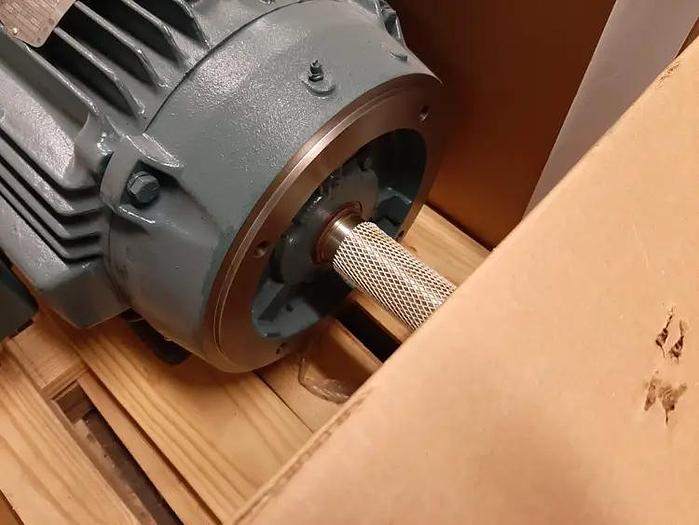 BALDOR  CECP4110T-5 40 HP motor