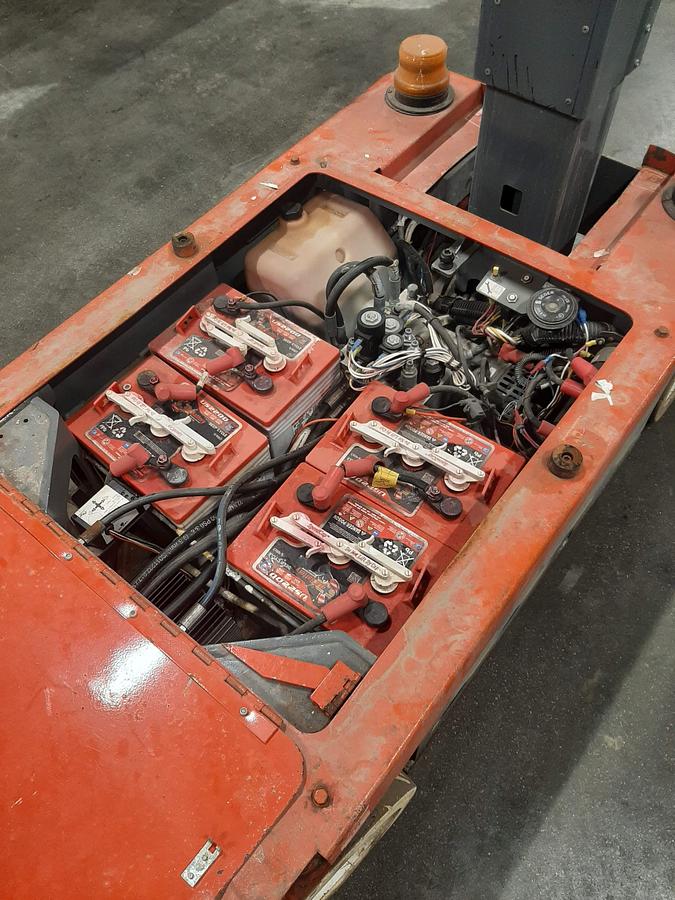 Used 2015 SKYJACK - SJ16 Vertical Mast Lift