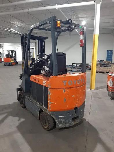 Used Toyota 7FBCU25 – 5000 lb. Electric Forklift
