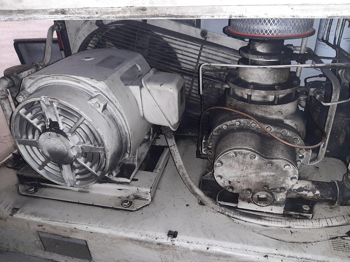 Used Gardner Denver Rotary Screw Compressor Package