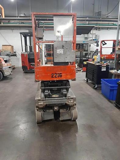 Used 2005 Skyjack SJIII 3219 Scissor Lift