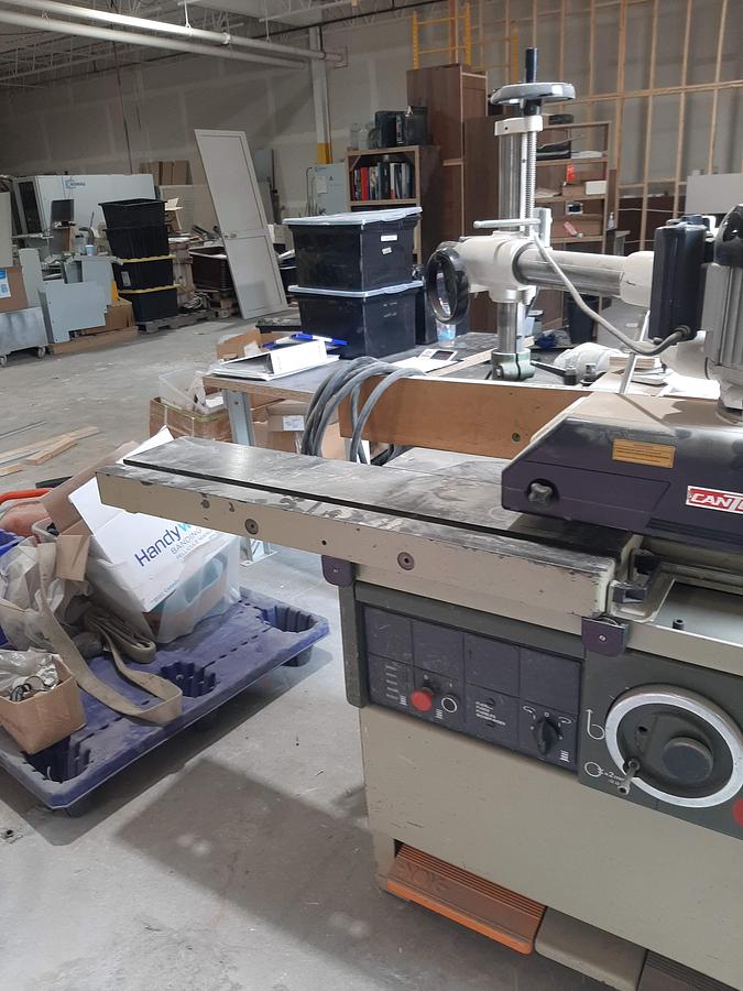 Used SCM  T130 Shaper with sliding table and feeder