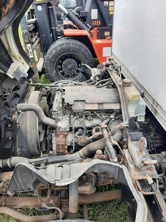 Used 2016 MITSUBISHI Fuso FE180 22ft. Box Truck