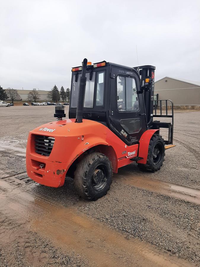 Used 2021 TOVEL FD35T – 4WD Rough Terrain 7700 lb. Forklift