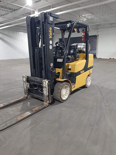 Used YALE GLC080VX – 8000 lb. Forklift