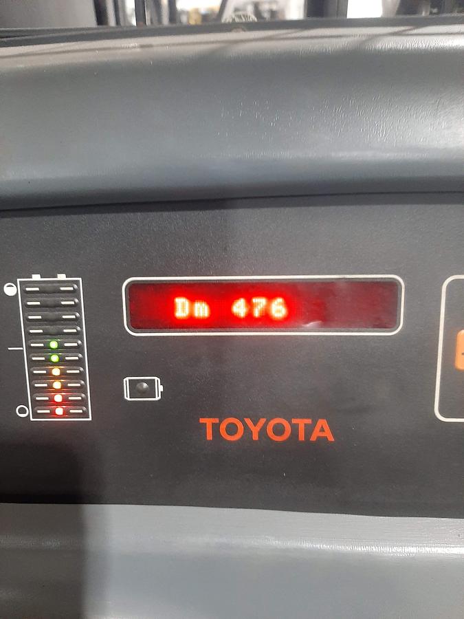 Used 2017 TOYOTA 6BPU15 Order Picker with Wire Guidance