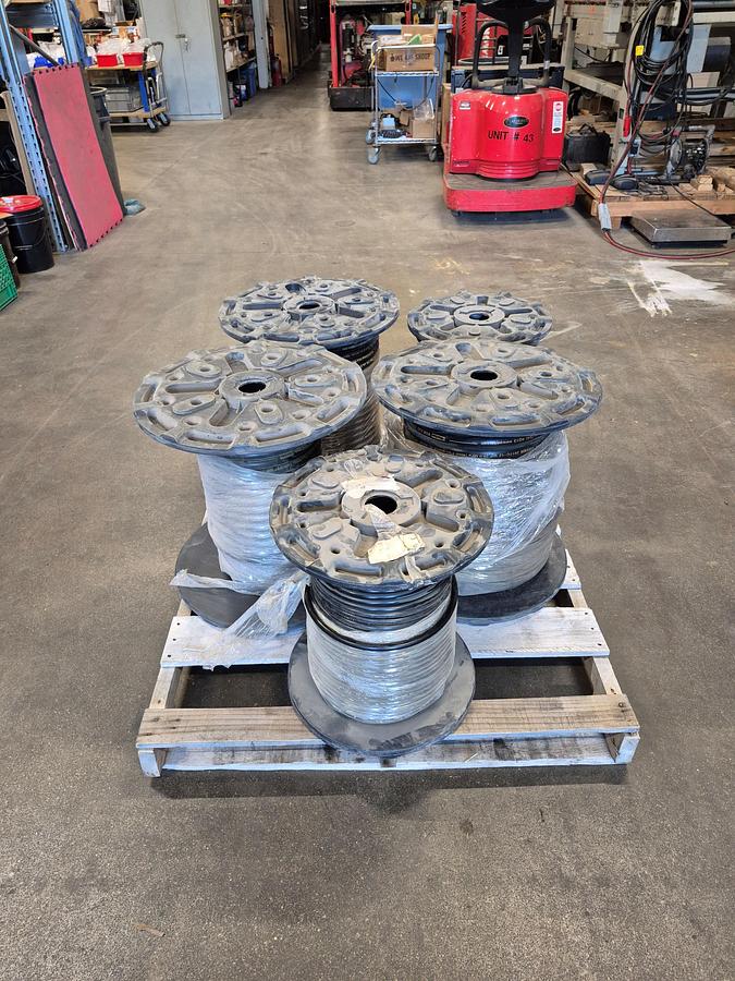 Used PARKER Hydraulic Hose and Series 43 Fittings Package