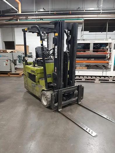 Used Clark TMX25 – 5000 lb. 3 Wheel Electric Forklift